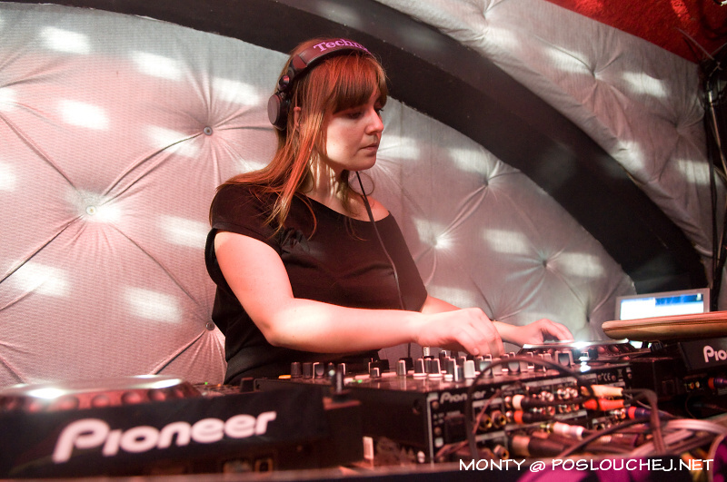 MINIMAL PEOPLE  - Sobota 13. 10. 2012